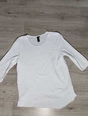 Focus Casual Life Womens White Textured Panel 3/4 Sleeve Top Size Medium